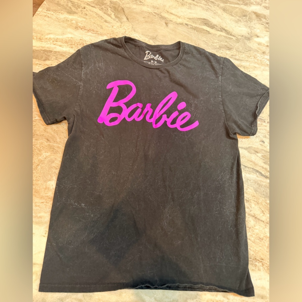 Barbie Black Graphic T Shirt Pink Logo Size M Cotton Tee